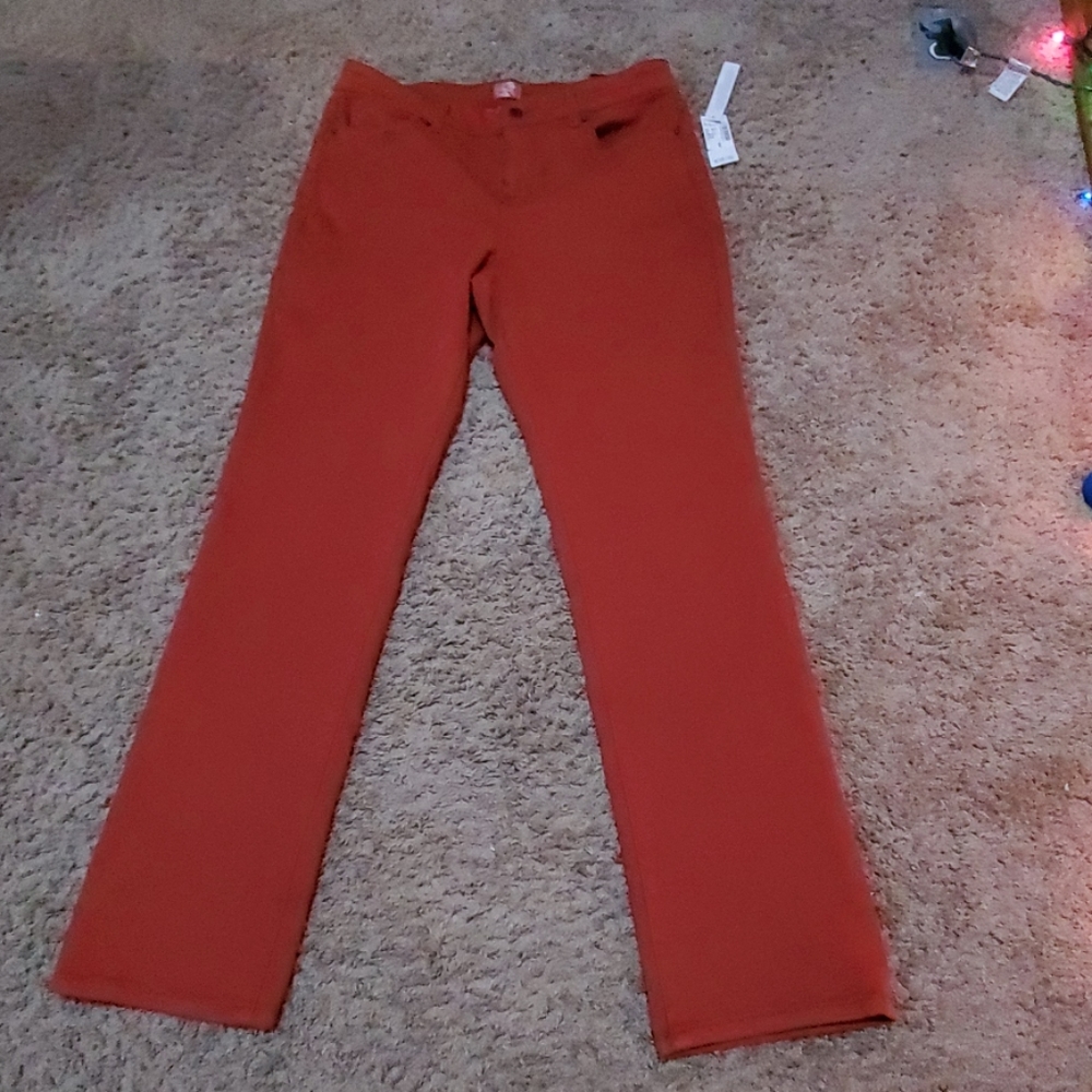 NWT Dressbarn All-day Stretch Jean